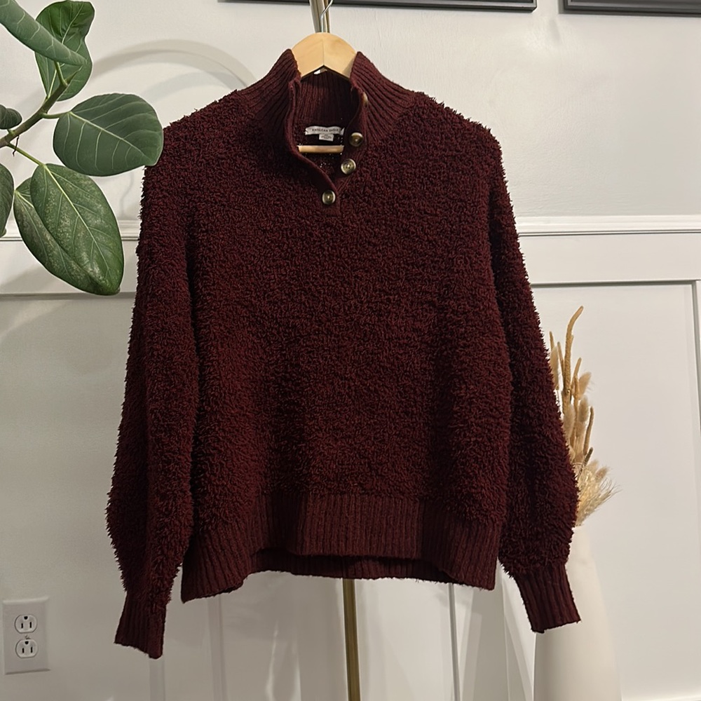 American Eagle Outfitters cozy pullover